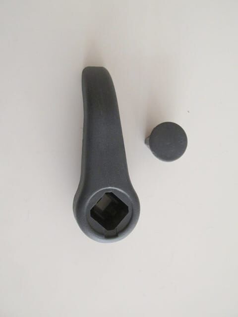 RENAULT CLIO- 2- HB- 98/01; KOLTUK AYAR KOLU SAĞ/SOL AYNI (ADET)