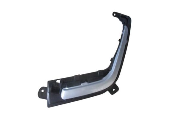 PEUGEOT 308- 11/13; SİS LAMBA ÇERÇEVESİ SAĞ SİYAH/ÇITASI GÜMÜŞ GRİ (LM)