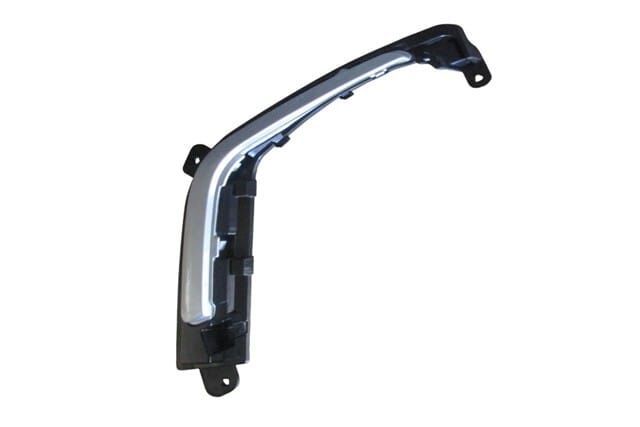 PEUGEOT 308- 11/13; SİS LAMBA ÇERÇEVESİ SOL SİYAH/ÇITASI GÜMÜŞ GRİ (LM)