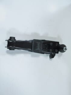 HYUNDAI STAREX- MİNİBÜS- 98/08; ÖN ALT TABLA SOL (BURÇLU/ROTİLLİ) (SALINCAK) (SH)