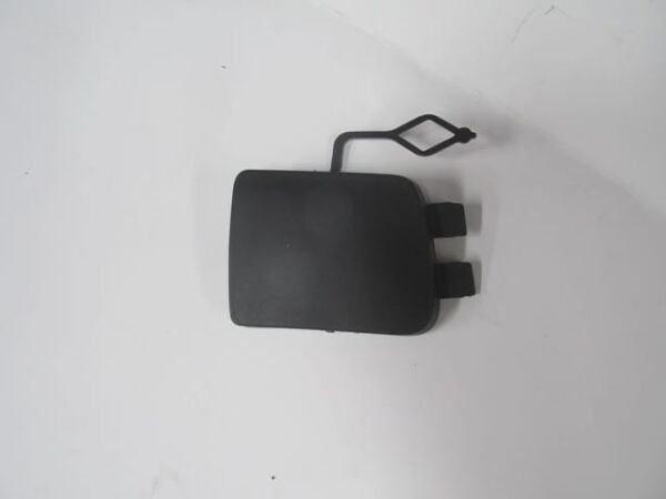 PEUGEOT 308- 11/13; ÖN TAMPON ÇEKİ DEMİRİ KAPAĞI SİYAH (LM)