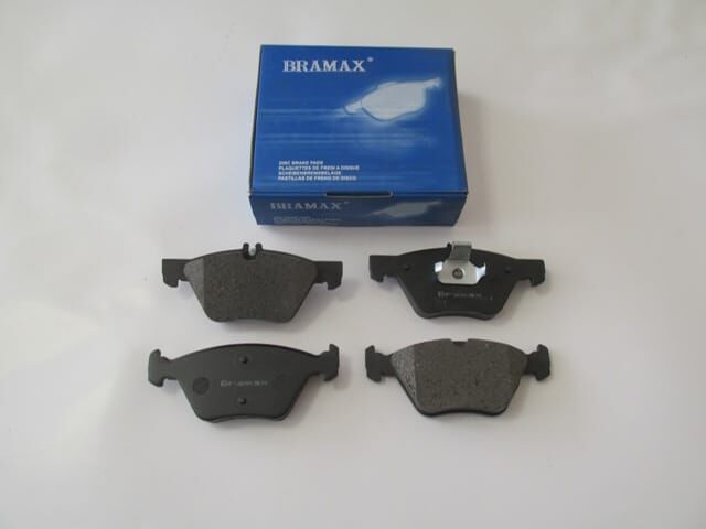 MERCEDES E CLASS- W210- 00/02; ÖN FREN BALATASI KABLOSUZ)DİSK(156,4X69,1X19,4/156,4X63,9X19,4)BR