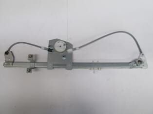 PEUGEOT BOXER- 07/13; ÖN CAM KRİKOSU SOL ELEKTRİKLİ/MOTORSUZ (TW)