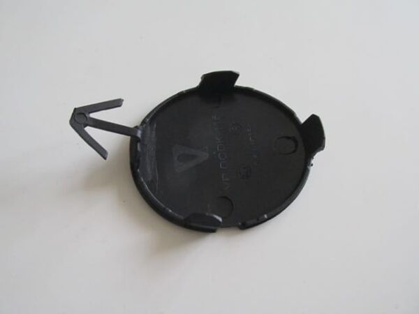 DACIA LODGY- 17/22; ÖN TAMPON ÇEKİ DEMİRİ KAPAĞI (EUROBUMP)