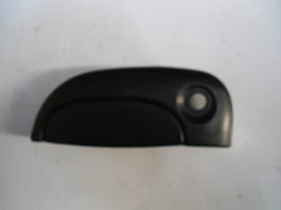 RENAULT KANGOO- 98/03; ÖN KAPI DIŞ AÇMA KOLU SOL SİYAH ANAHTAR DELİKLİ (HUSHAN)