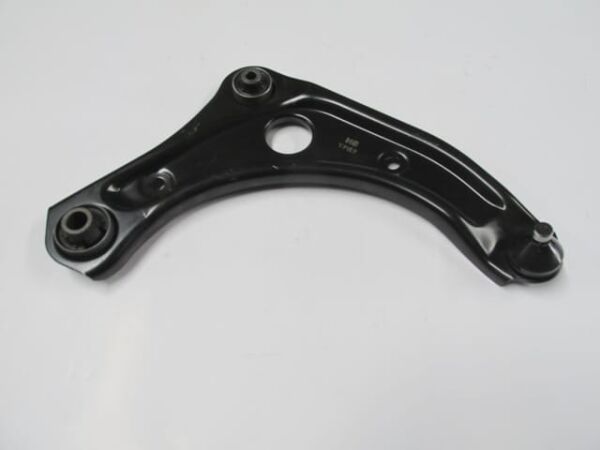 NISSAN MICRA- K13- 10/13; ÖN ALT TABLA SAĞ BURÇLU/ROTİLLİ (SH)