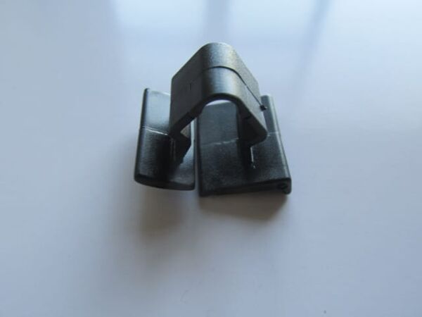 UNIVERSAL UNIVERSAL-; KAPUT İZOLATÖR KLİPSİ (FIAT/PEUGEOT/CITROEN/VOLKSWAGEN)