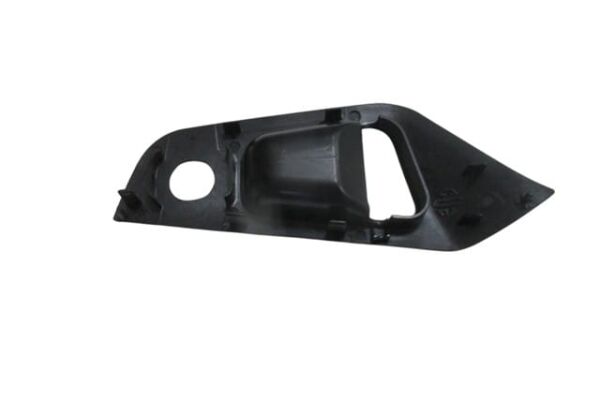 SEAT IBIZA- 00/01; ÖN KAPI İÇ AÇMA KOLU ÇERÇEVESİ SOL (ELEKTRİKLİ AYNALAR İÇİN)