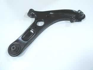 HYUNDAI ELANTRA- 11/15; ÖN ALT TABLA SAĞ (BURÇLU/ROTİLLİ) (SALINCAK) (SH)