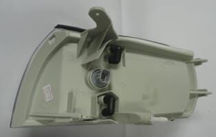 TOYOTA CAMRY- 93/96; ÖN SİNYAL SAĞ (FAMELLA)