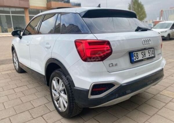 AUDI Q2- 21/25; ARAÇ BİLGİLERİ VE RESİMLERİ