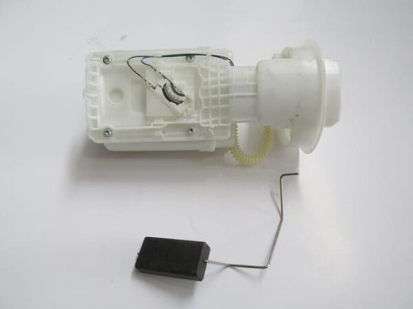 VOLKSWAGEN BORA- 99/05; BENZİN OTOMATİĞİ ELEKTRİKLİ (ŞAMANDIRALI) 1.6/1.8/2.0cc (NUK)