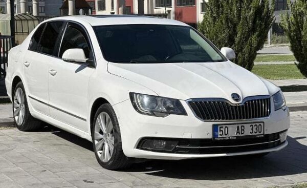 SKODA SUPERB- 13/15; ARAÇ BİLGİLERİ VE RESİMLERİ