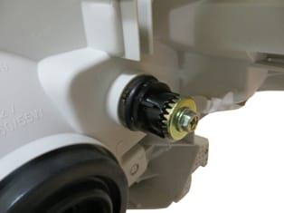 TOYOTA HILUX- PICK UP VIGO- 05/09; FAR LAMBASI SAĞ ELEKTRİKLİ/MOTORSUZ/SARI (CASP) (E MARKLI)