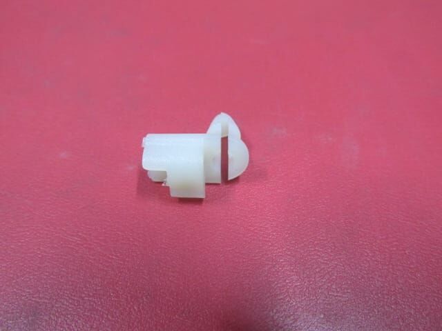 UNIVERSAL UNIVERSAL-; ÖN/ARKA KAPI KİLİT KLİPSİ F TİPİ TÜM ARAÇLAR İÇİN