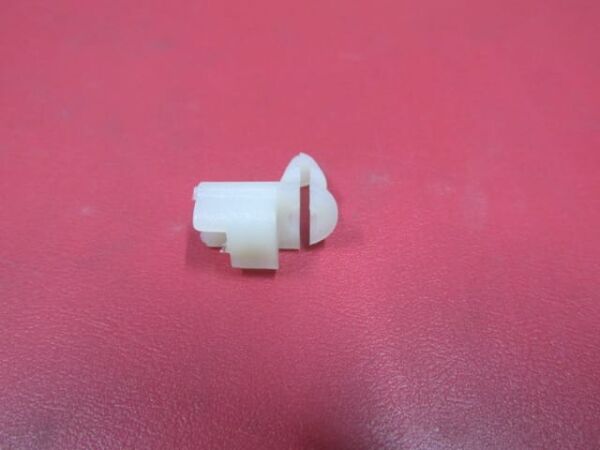 UNIVERSAL UNIVERSAL-; ÖN/ARKA KAPI KİLİT KLİPSİ F TİPİ TÜM ARAÇLAR İÇİN