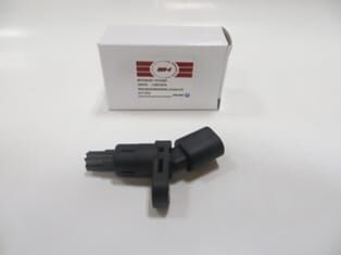 VOLKSWAGEN BORA- 99/05; ABS SENSÖRÜ ARKA SAĞ/SOL AYNI (ADET) 2 FİŞLİ (1,6/1,8/2,0cc/1,9 TDI) (SH