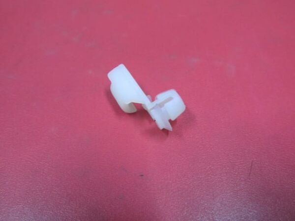 UNIVERSAL UNIVERSAL-; BAGAJ KAPAĞI KİLİT KLİPSİ A TİPİ TÜM ARAÇLAR İÇİN