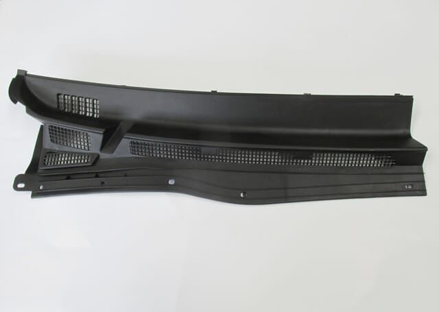 TOYOTA HILUX- PICK UP VIGO- 05/11; ÖN CAM IZGARASI SAĞ (SİLGİ PANELİ) (BFN)