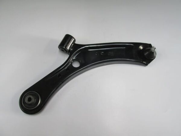 SUZUKI SX4- 07/13; ÖN ALT TABLA SAĞ ROTİLLİ/BURÇLU (SALINCAK) (SH)