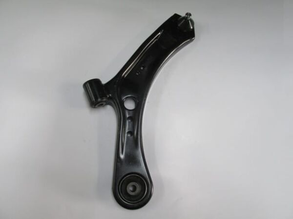 SUZUKI SX4- 07/13; ÖN ALT TABLA SAĞ ROTİLLİ/BURÇLU (SALINCAK) (SH)