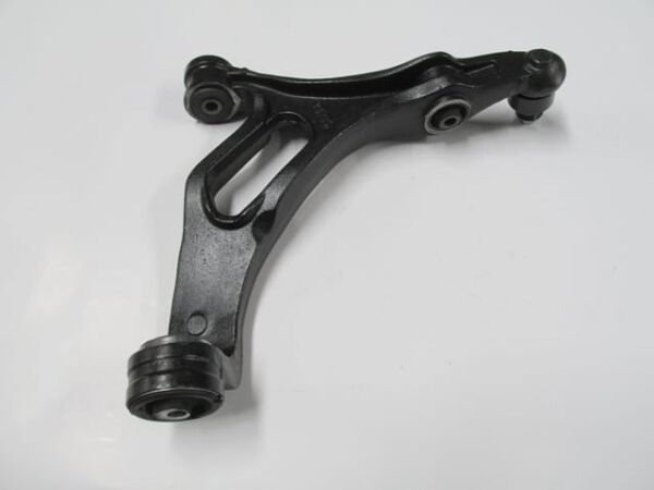 VOLKSWAGEN TOUAREG- 03/06; ÖN ALT TABLA SAĞ ROTİLLİ/BURÇLU (SALINCAK) (SH)