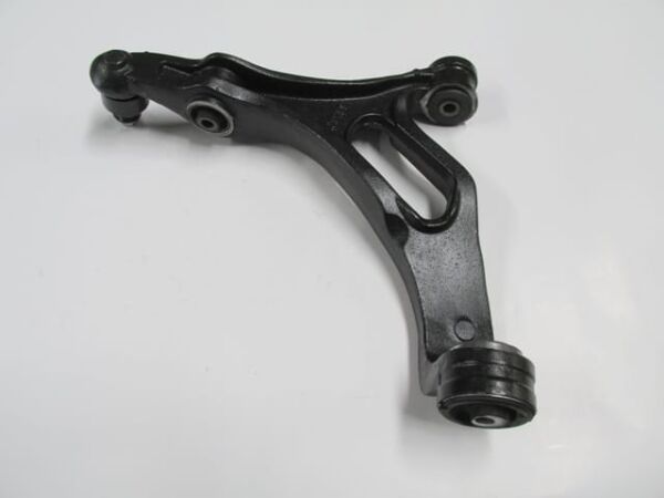 VOLKSWAGEN TOUAREG- 03/06; ÖN ALT TABLA SOL ROTİLLİ/BURÇLU (SALINCAK) (SH)