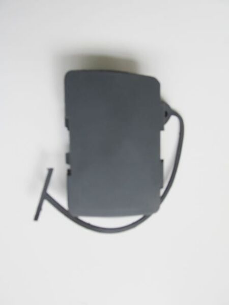 VOLVO S60- 00/04; ÖN TAMPON ÇEKİ DEMİRİ KAPAĞI SİYAH (TYG)