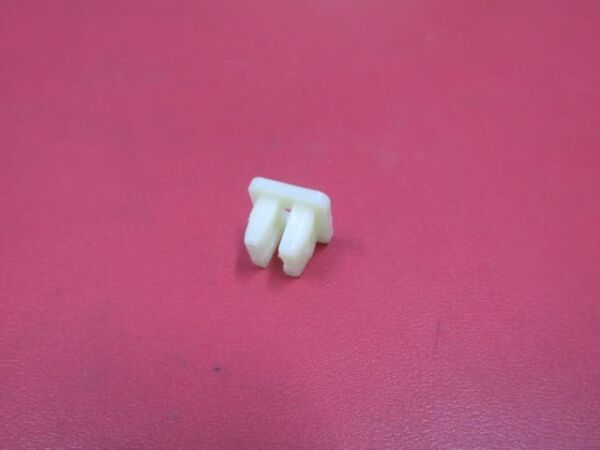 UNIVERSAL UNIVERSAL-; FAR KLİPSİ B TİPİ TÜM ARAÇLAR İÇİN