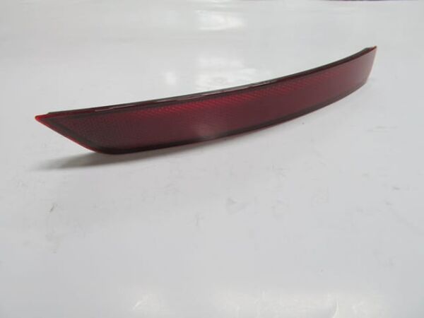 VOLKSWAGEN GOLF- 6- 09/12; ARKA TAMPON REFLEKTÖRÜ SAĞ KIRMIZI (R SERİSİ)