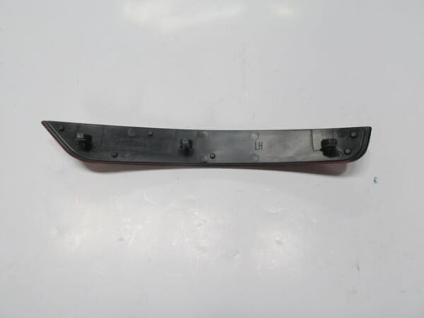 VOLKSWAGEN GOLF- 6- 09/12; ARKA TAMPON REFLEKTÖRÜ SOL KIRMIZI (R SERİSİ)