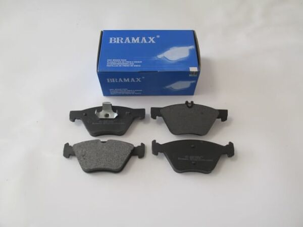 MERCEDES E CLASS- W211- 03/06; ÖN FREN BALATASI(KABLOSUZ)DİSK(155,3X69,3X19,4/156,4X63,9X19,4)BR