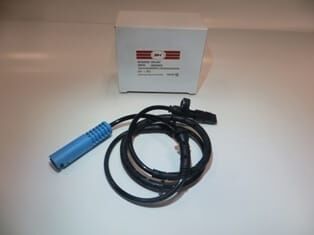 BMW 5 SERI- E39- 96/00; ABS SENSÖRÜ ARKA SAĞ/SOL AYNI (ADET) 2FİŞLİ (520İ/523İ/525İ/528İ/530İ/53