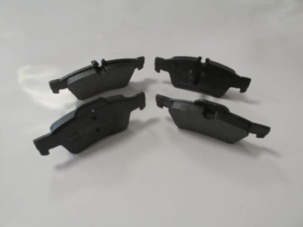 MERCEDES E CLASS- W211- 03/06; ARKA FREN BALATASI(KABLOSUZ)DİSK(140,2X57,4X15,7/141,4X59,4X15,7)