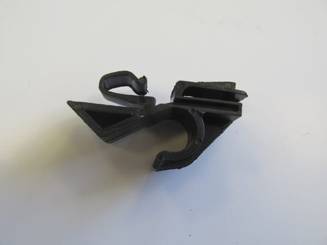 UNIVERSAL UNIVERSAL-; PANDİZOT/PERDE TUTUCU SOL (FIAT)