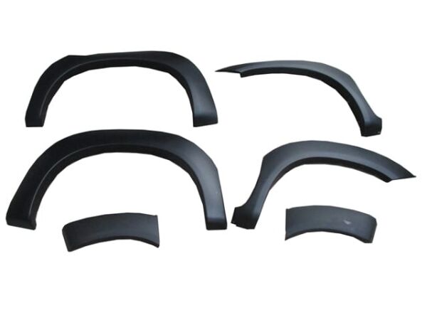 TOYOTA HILUX- PICK UP VIGO- 05/11; ÇAMURLUK AĞZI PLASTİĞİ VE TAMPON DODİK SETİ (6 PARÇA)(4X4)(TW