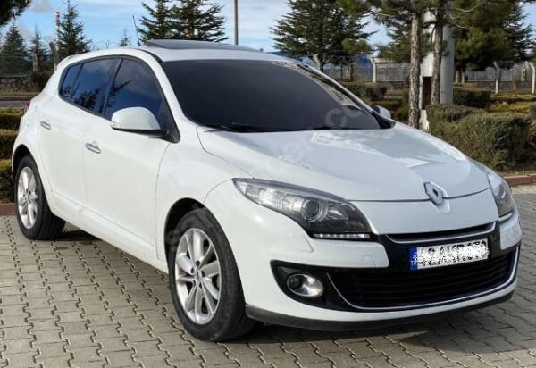 RENAULT MEGANE- 3- HB- 10/13; ARAÇ BİLGİLERİ VE RESİMLERİ