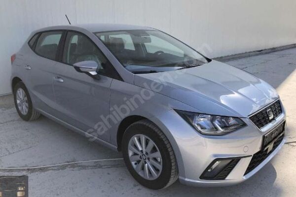SEAT IBIZA- 17/25; ARAÇ BİLGİLERİ VE RESİMLERİ