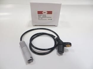 BMW 3 SERI- E36- SD- 91/98; ABS SENSÖRÜ ARKA SAĞ/SOL AYNI (ADET)3FİŞLİ(316İ/318İ/320İ/323İ/325İ/