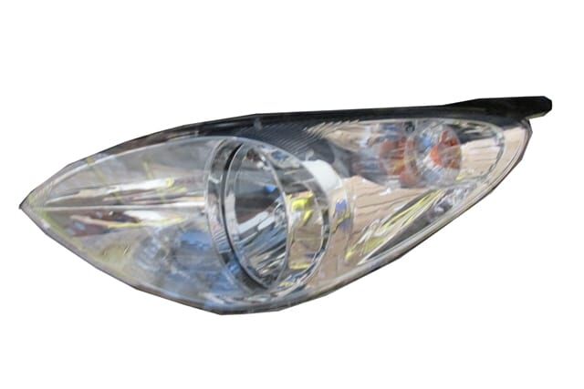 HYUNDAI I20- 09/12; FAR LAMBASI SOL (MANUEL)