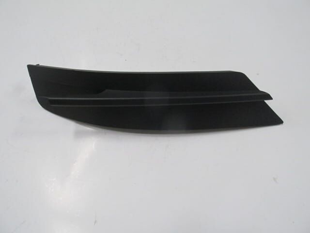 VOLKSWAGEN CRAFTER- 18/25; SİS LAMBA KAPAĞI ÜST PANJURU SOL (TYG)