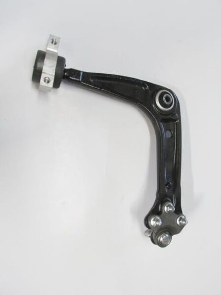 PEUGEOT 508- 14/17; ÖN ALT TABLA SOL ROTİLLİ/BURÇLU/TAKOZLU (SALINCAK) (SH)