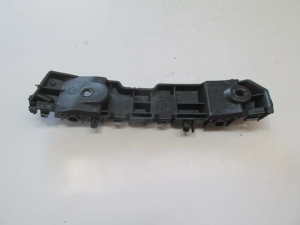 DACIA SANDERO- 17/20; ÖN TAMPON BRAKETİ SAĞ