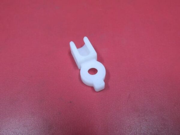 UNIVERSAL UNIVERSAL-; FAR KLİPSİ CARELLO TİPİ TÜM ARAÇLAR İÇİN