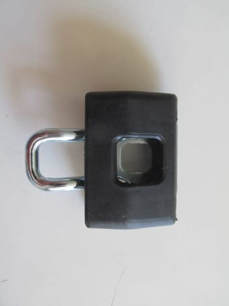 DACIA SANDERO- 13/20; ARKA BAGAJ KAPAĞI KİLİT KARŞILIĞI