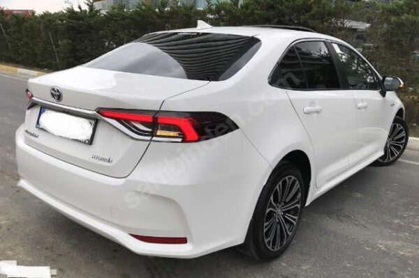 TOYOTA COROLLA- E210- 19/25; ARAÇ BİLGİLERİ VE RESİMLERİ