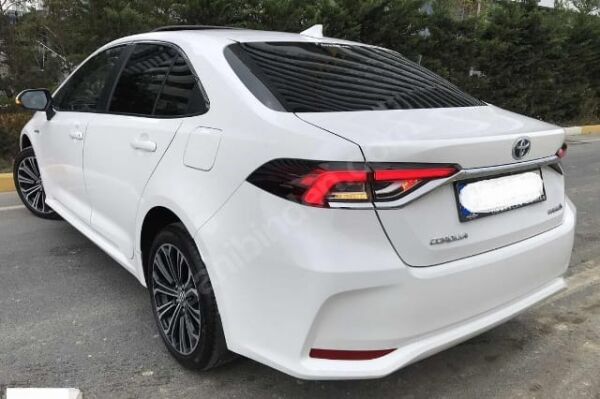 TOYOTA COROLLA- E210- 19/25; ARAÇ BİLGİLERİ VE RESİMLERİ
