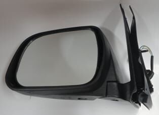 TOYOTA HILUX- PICK UP VIGO- 05/09; KAPI AYNASI SOL ELEKTRİKLİ/NİKELAJ KAPAKLI 3FİŞLİ (FAMELL