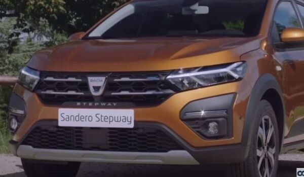 DACIA SANDERO STEPWAY- 21/25; ARAÇ BİLGİLERİ VE RESİMLERİ