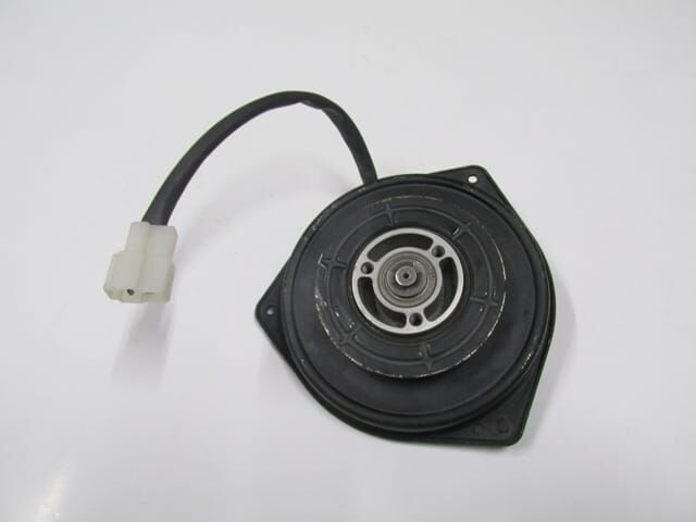 UNIVERSAL UNIVERSAL-; FAN MOTORU 3 BAĞLANTILI BÜYÜK TİP